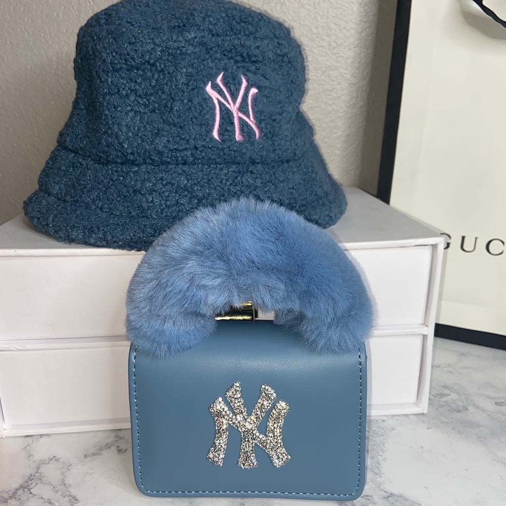 Baby blue NY bling/bucket hat set
